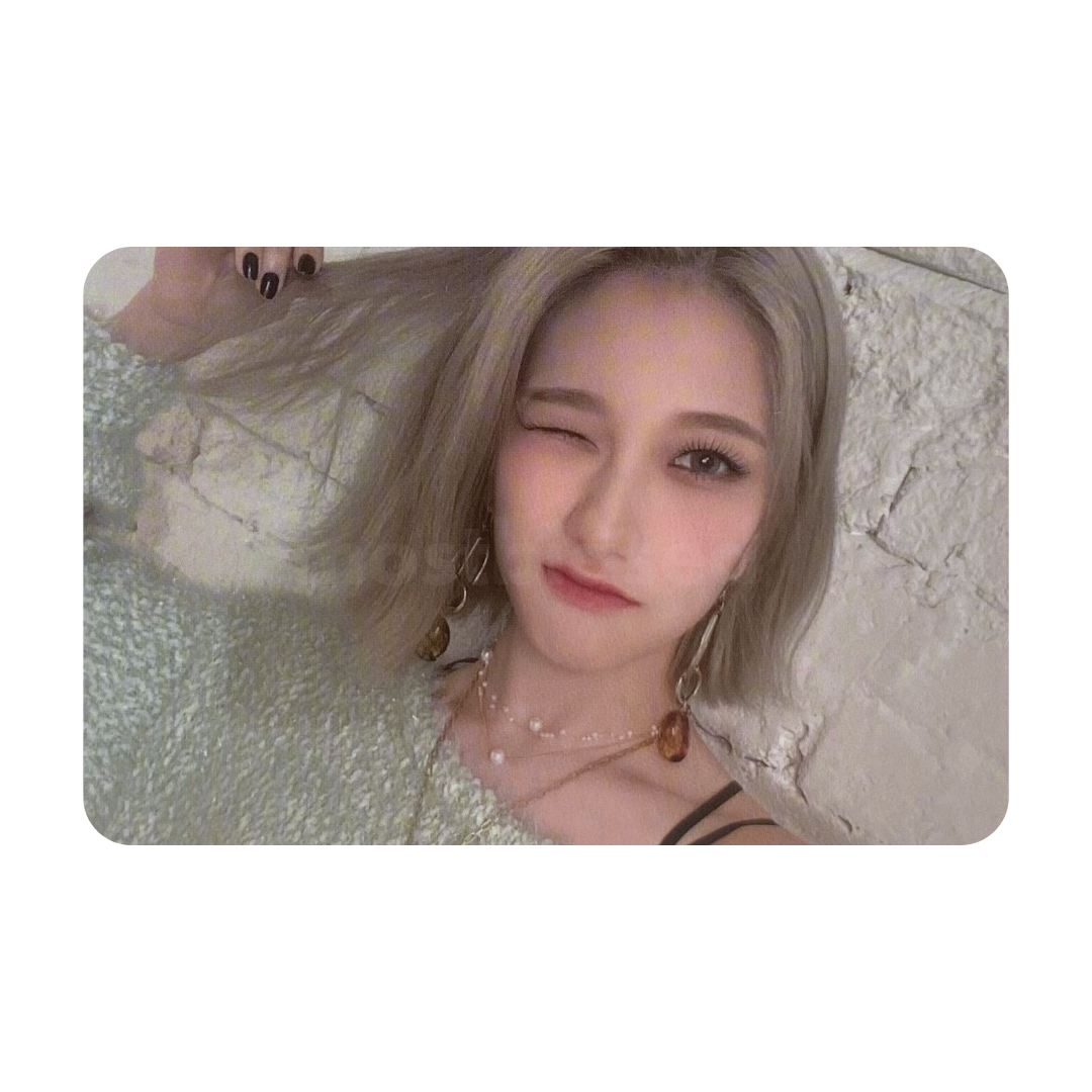 Midnight Guest Album - fromis_9 LEE SEOYEON