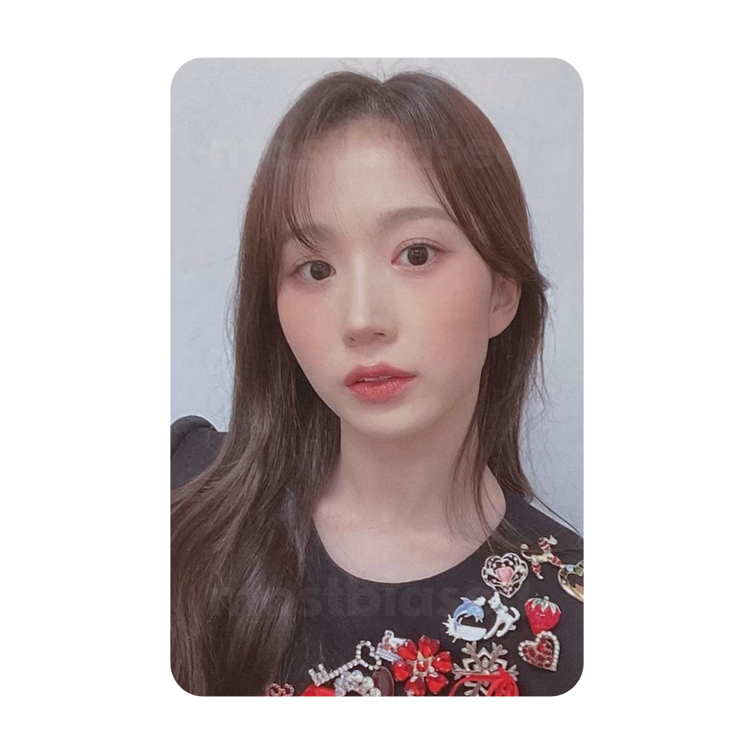 AD MARE ktown4u 2 - NMIXX HAEWON