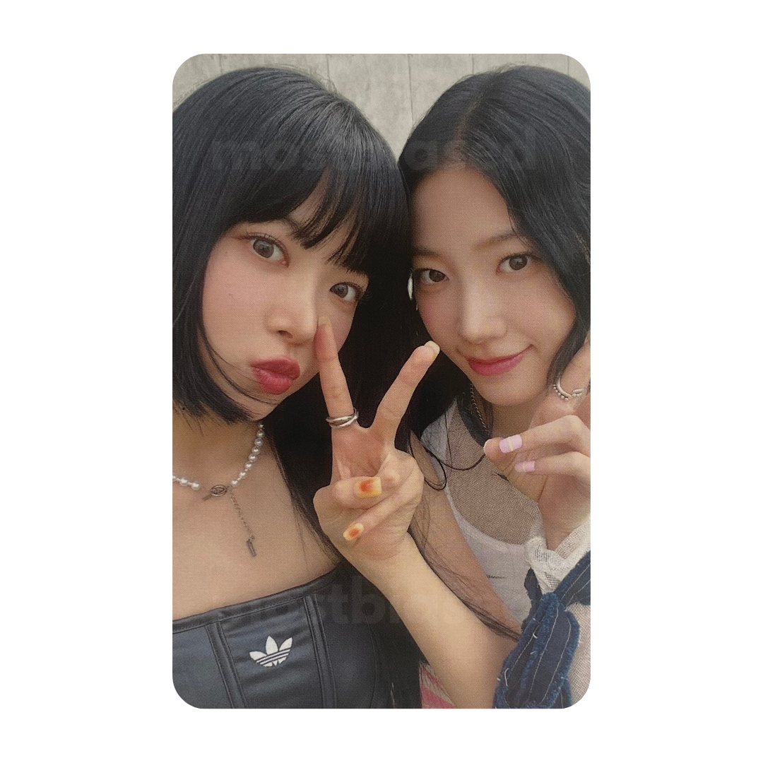 UNFORGIVEN Japan Album - LE SSERAFIM EUNCHAE & KAZUHA