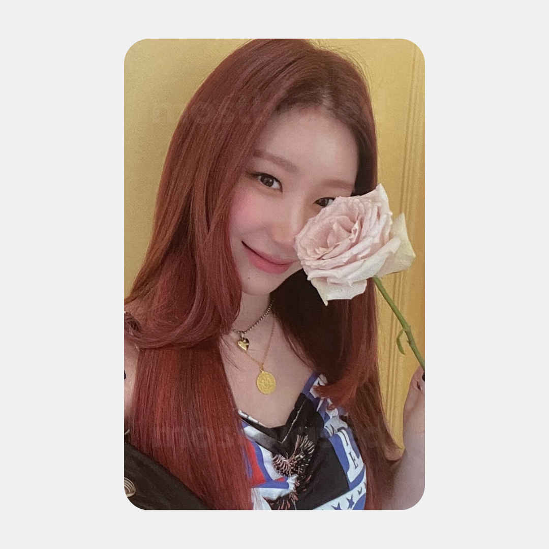 Crazy in Love Album - ITZY CHAERYOUNG