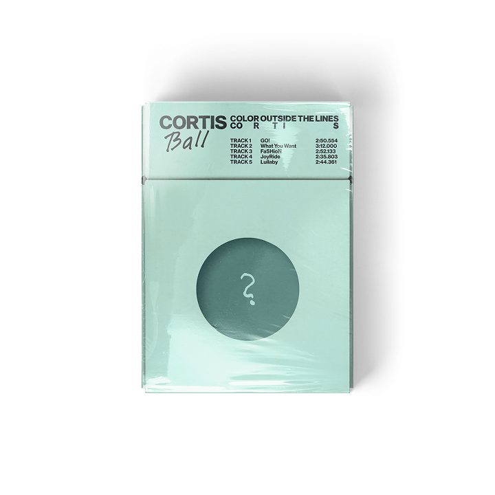CORTIS COLOR OUTSIDE THE LINES - CORTIS Ball